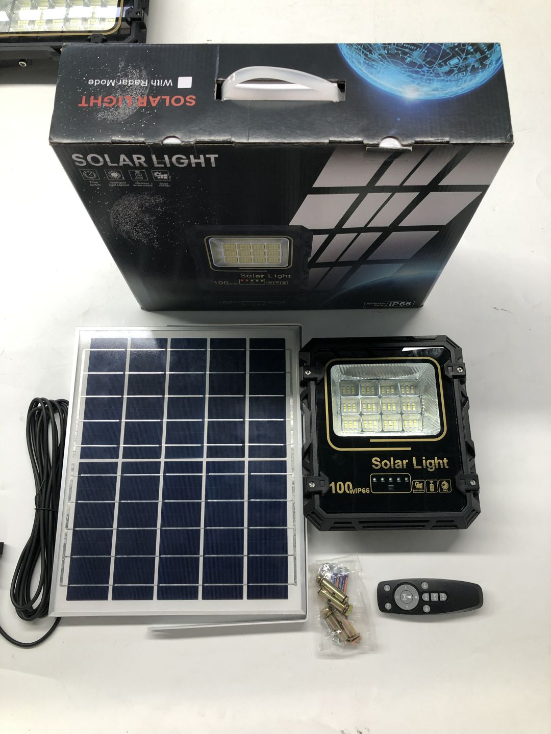 140-143 floodlight